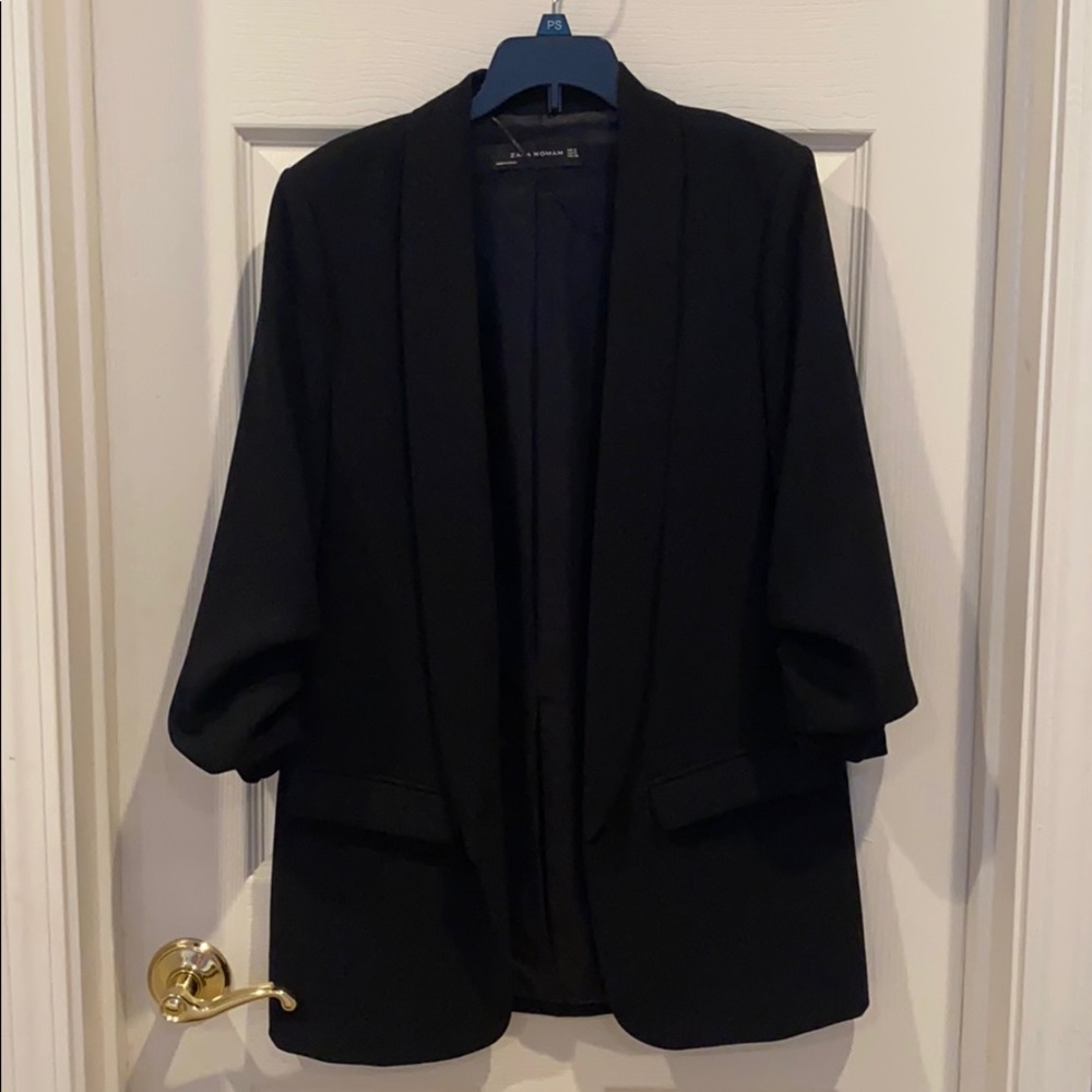 Zara black blazer